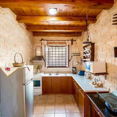 Villa Rhadamanthus *
